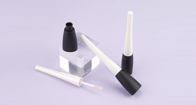 3.5ml Empty Liquid Eyeliner Bottle, oval eyeliner tube, eyeiner tube, eyeliner bottle, eyeliner tube 3.5ml