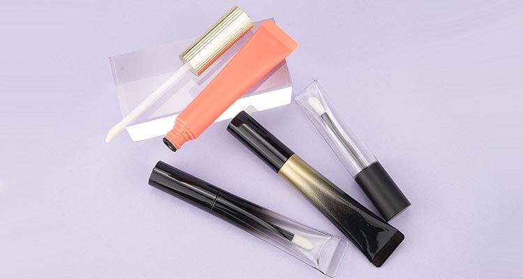 Plastic soft tubes for cosmetics