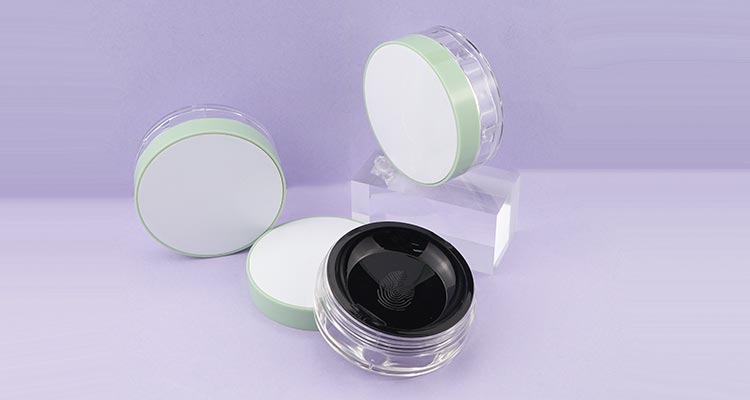 Plastic jars loose powder