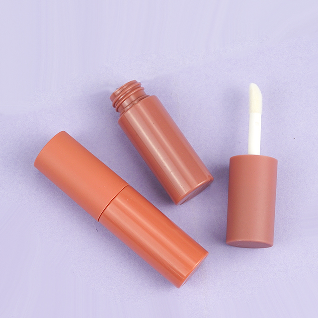 5.5ml round lipgloss tube