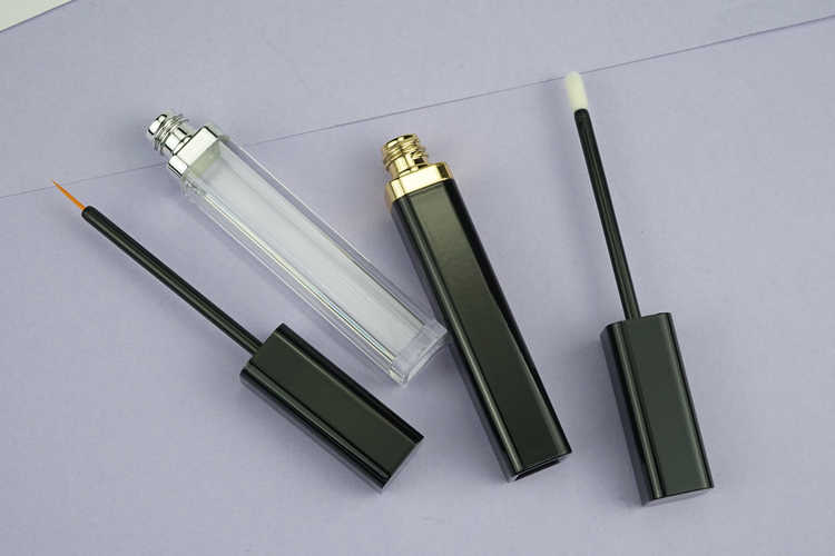 Black square lipgloss tube