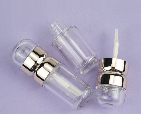 Liquid foundation tube with lip cream jar