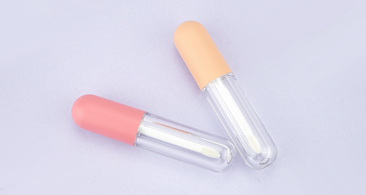 Fancy lip gloss tube