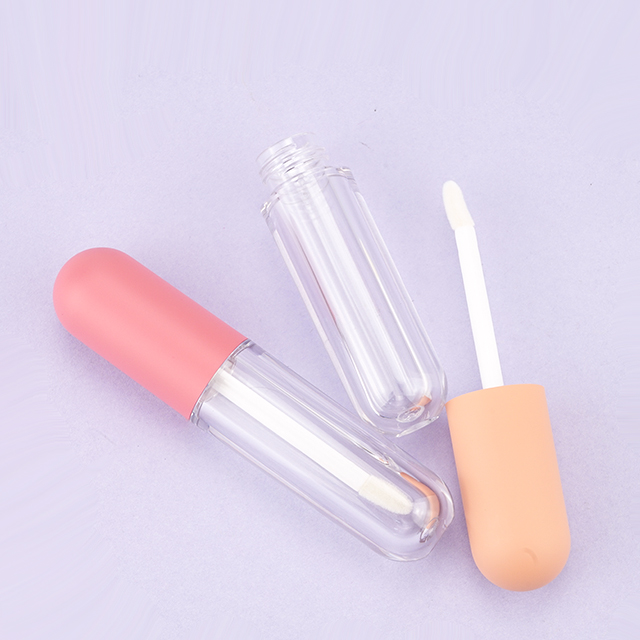 Fancy lip gloss tube