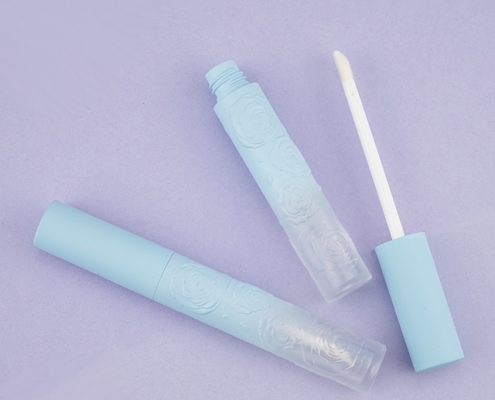 Flower shaped lip gloss tube