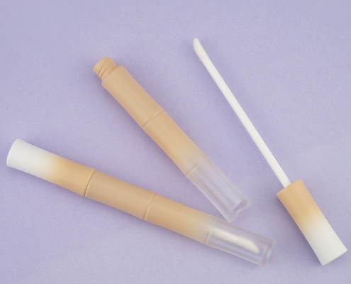 Empty lip gloss tubes with wand