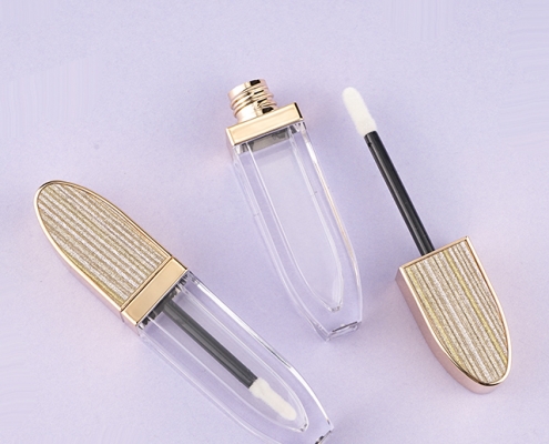 Unique design lipgloss tubes with mirror