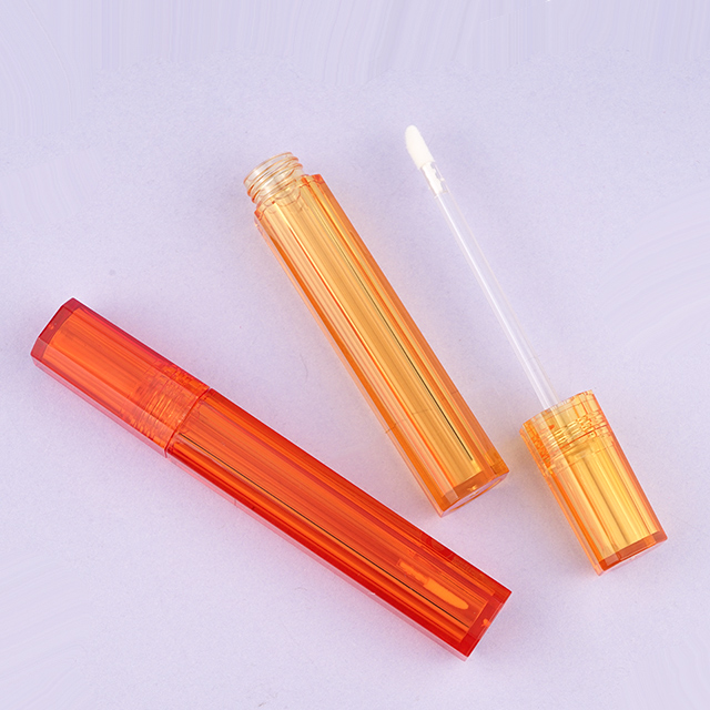 plastic lip gloss tubes supply