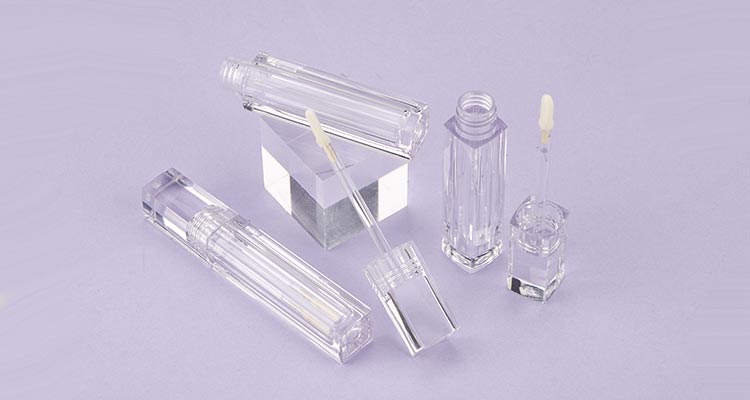 Square clear lip gloss tube