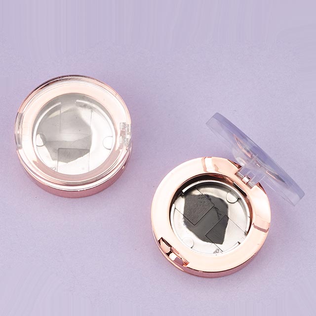 Portable eyeshadow compact case