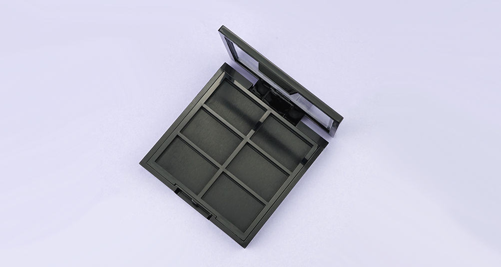 6 wells eyeshadow palette with window