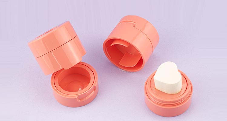 Air Cushion Blusher Container Case With Heart Sponge Puff
