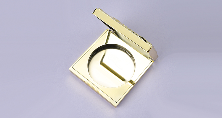 Luxury gold compact powder case with rose cap