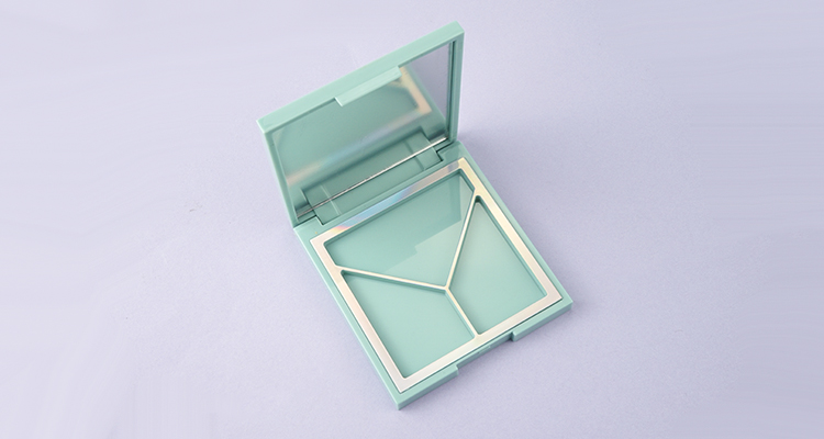 Square highlighter compact powder case 3 wells