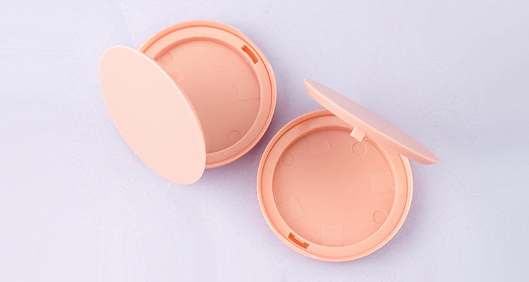 Thin compact powder case with mirror