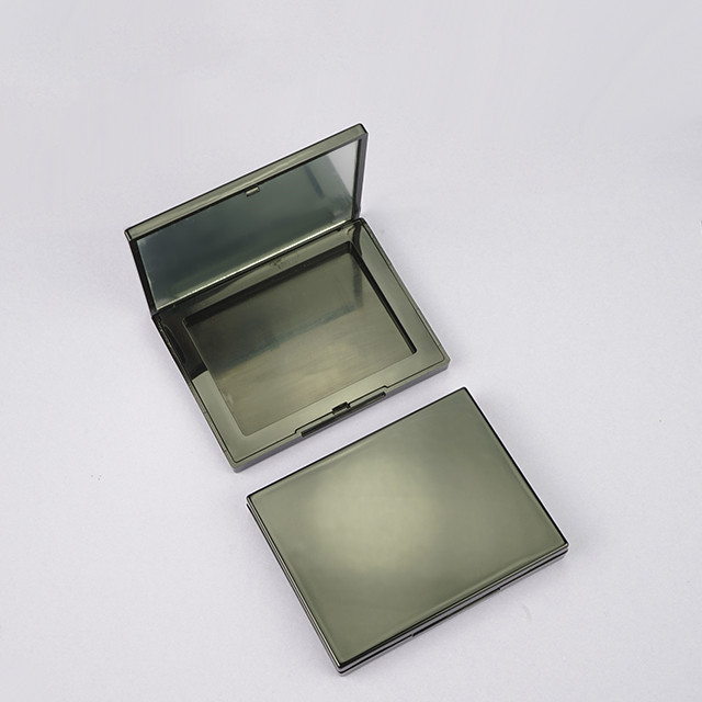 compact powder case with mirror