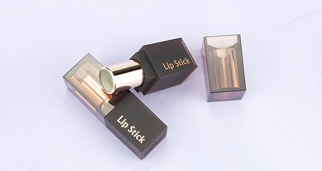 Square lipstick tube