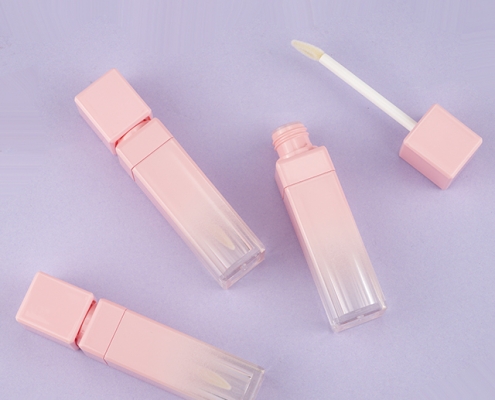 Pink lipgloss tube 8.5ml