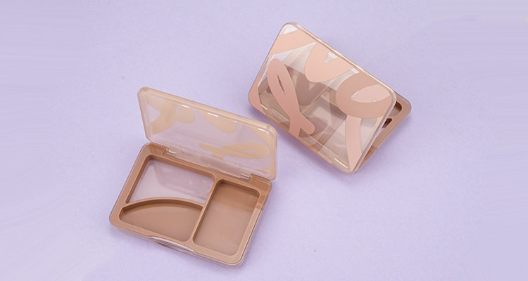 Plastic eyeshadow case with silkscreen printing