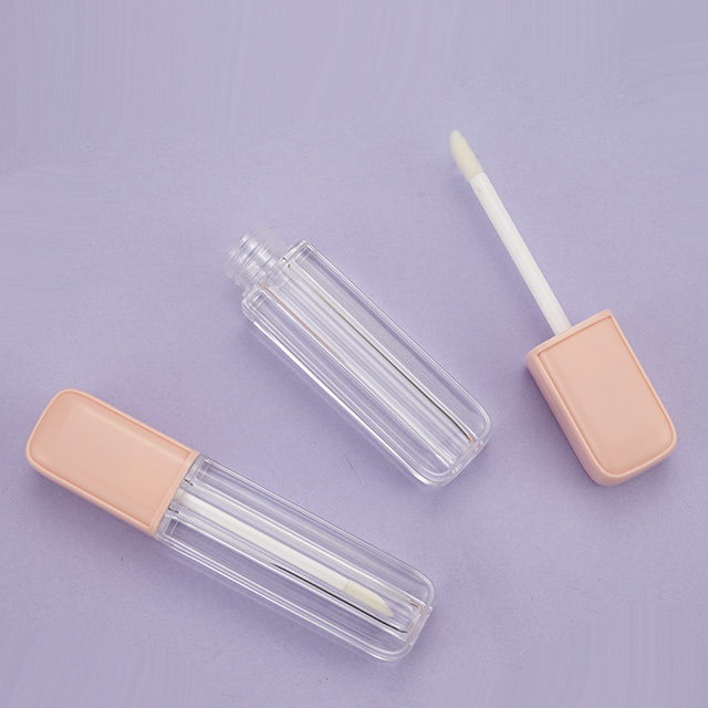 Lovely lipgloss tube 4ml