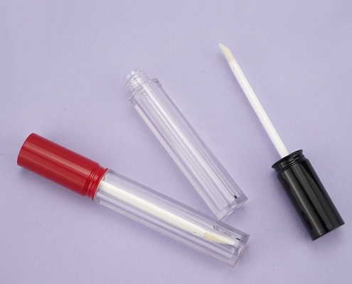 Clear lipgloss tube with black/red cap