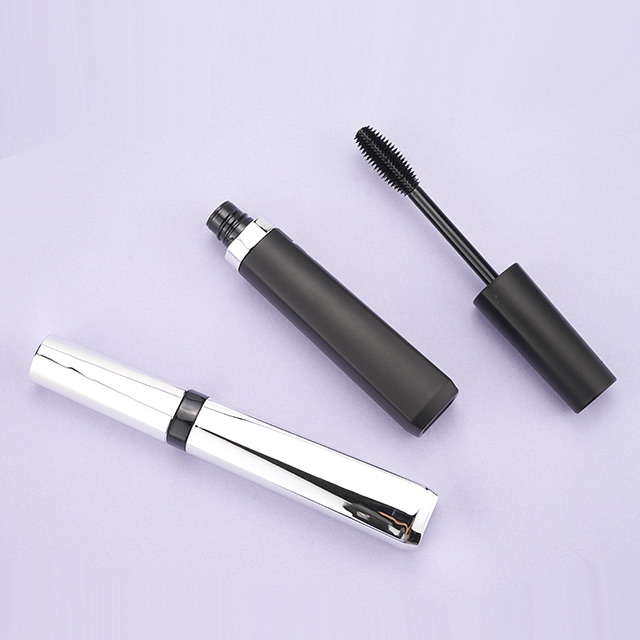 Silver/matte black mascara tube 10ml