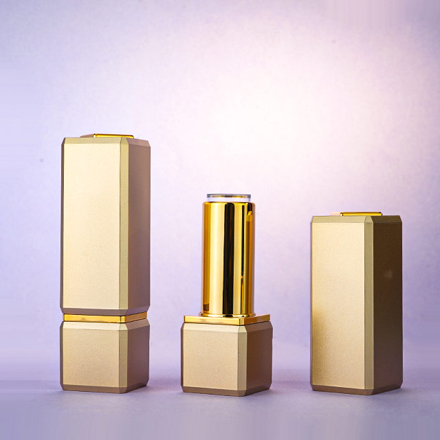 Gold magnetic lipstick containers