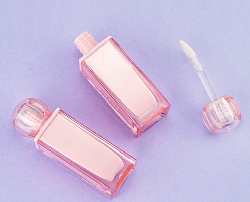 Pink Lip Gloss Tube for Lovely Girls