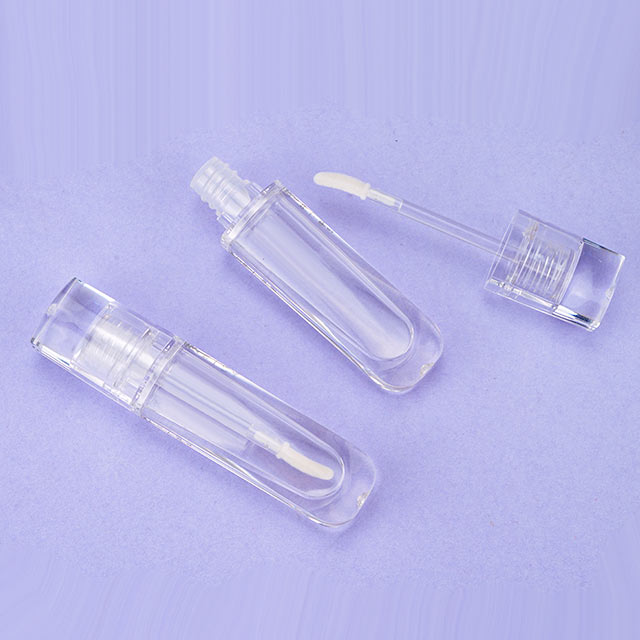 Lip Gloss Containers